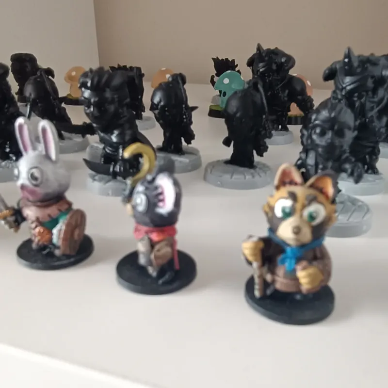 Artesanía rolera: dados, juegos de mesa y miniaturas de wargame en Mamarrachine